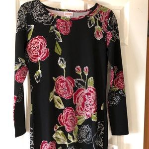LuLaRoe NWT Debbie size M